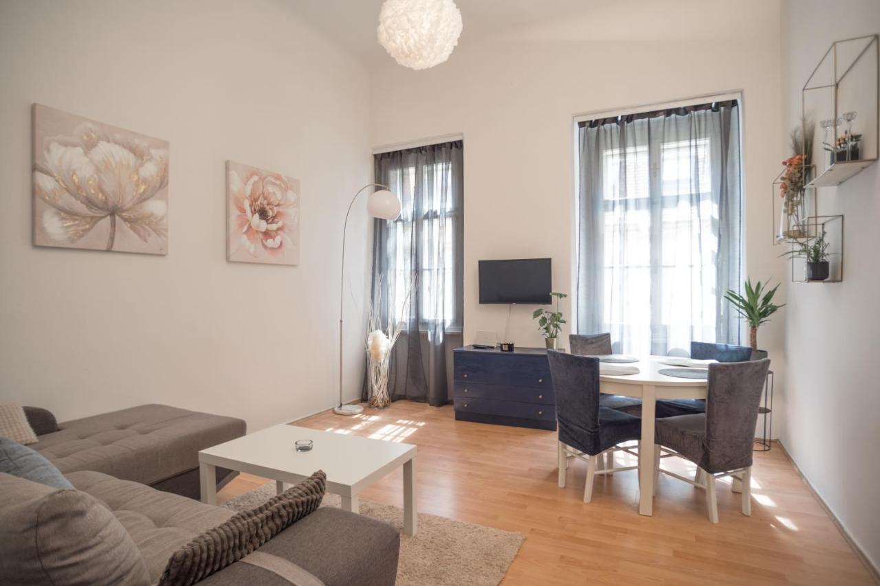 Magnolia Apartment Zagreb Ngoại thất bức ảnh